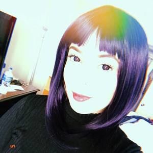 Meet your Posher, Violet